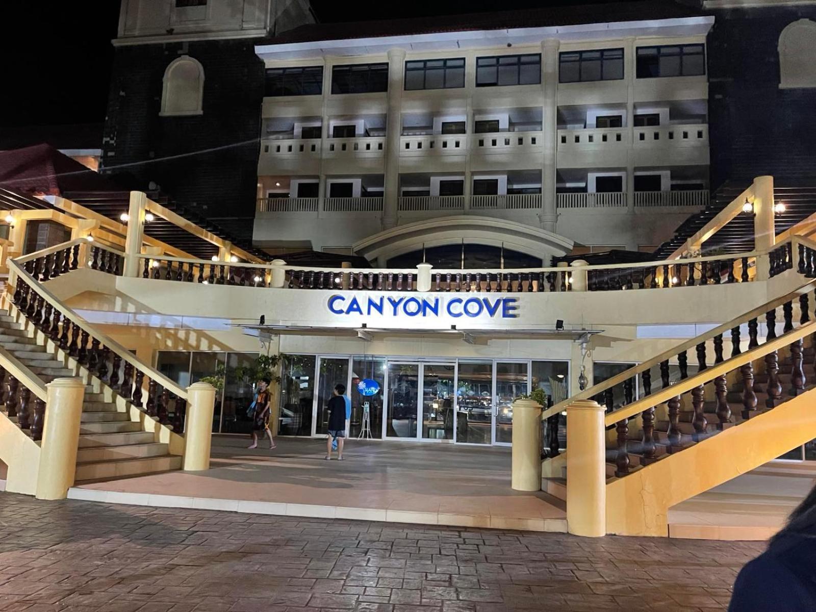 Canyon Cove Hotel And Spa Nasugbu Kültér fotó